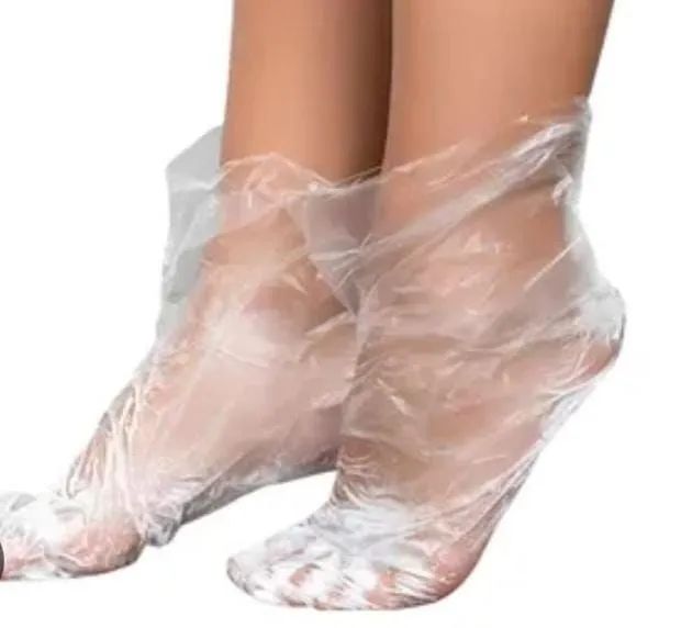 Kit 80 Botas Plásticas Descartáveis Transparente, 100% Polietileno
