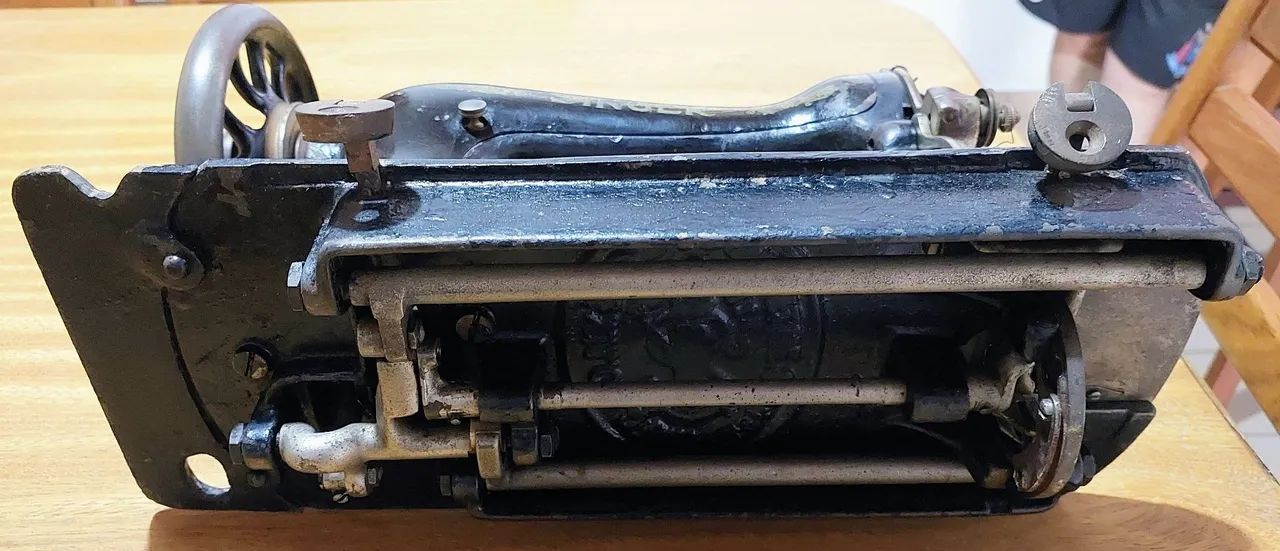 Máquina de costura antiguidade singer  - Foto 4