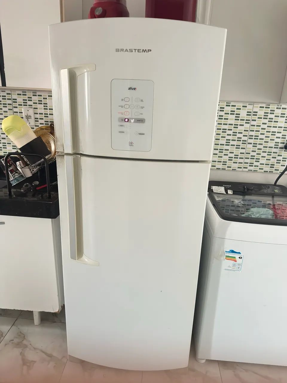 Vendo Geladeira 