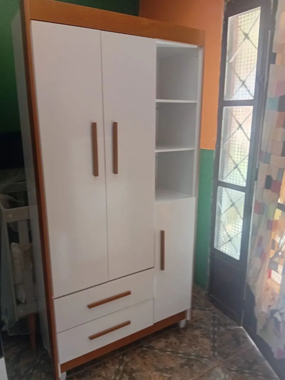 Guarda roupa infantil 