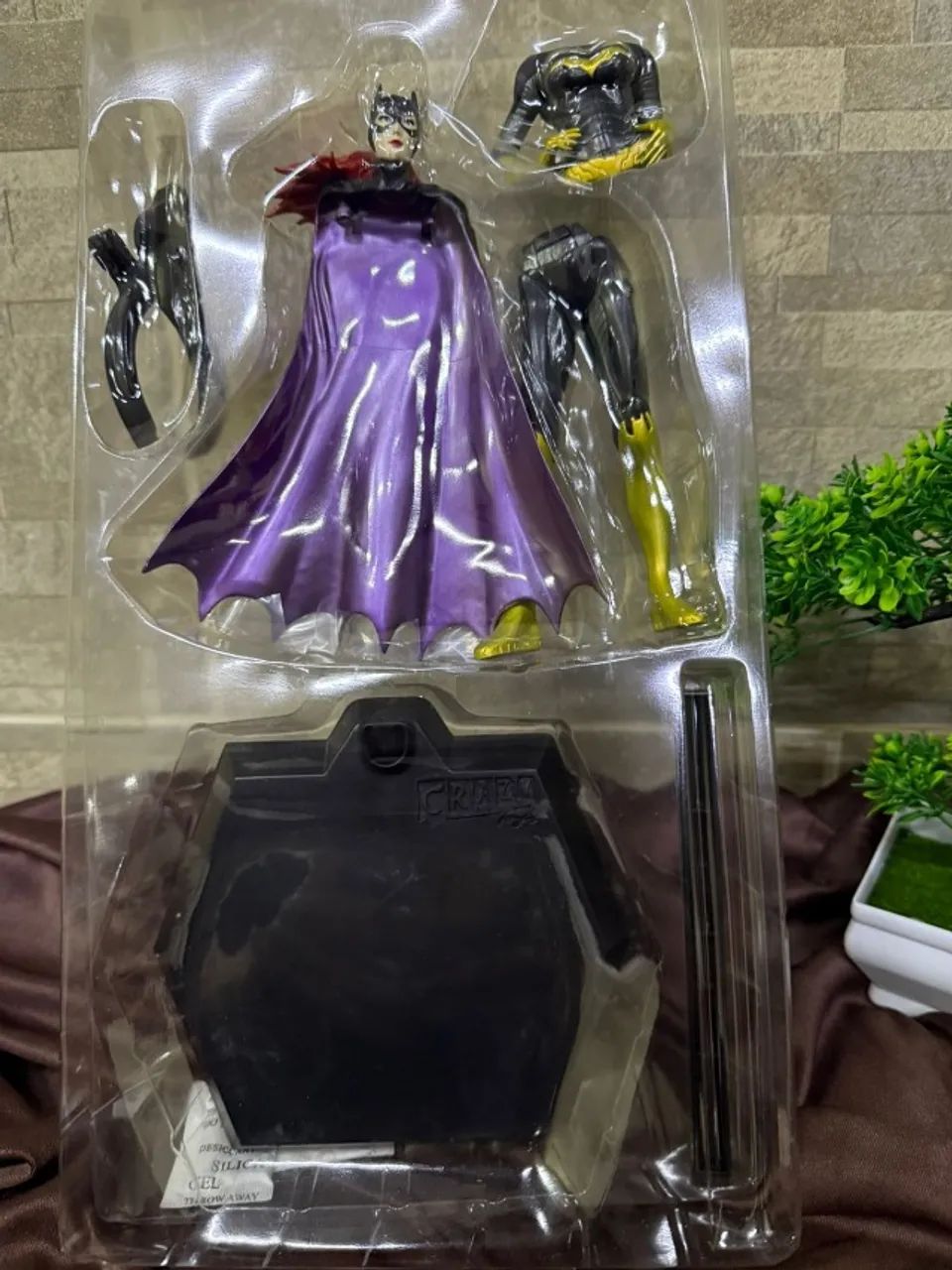 BatGirl Crazy Toys - Item Raro - Foto 4