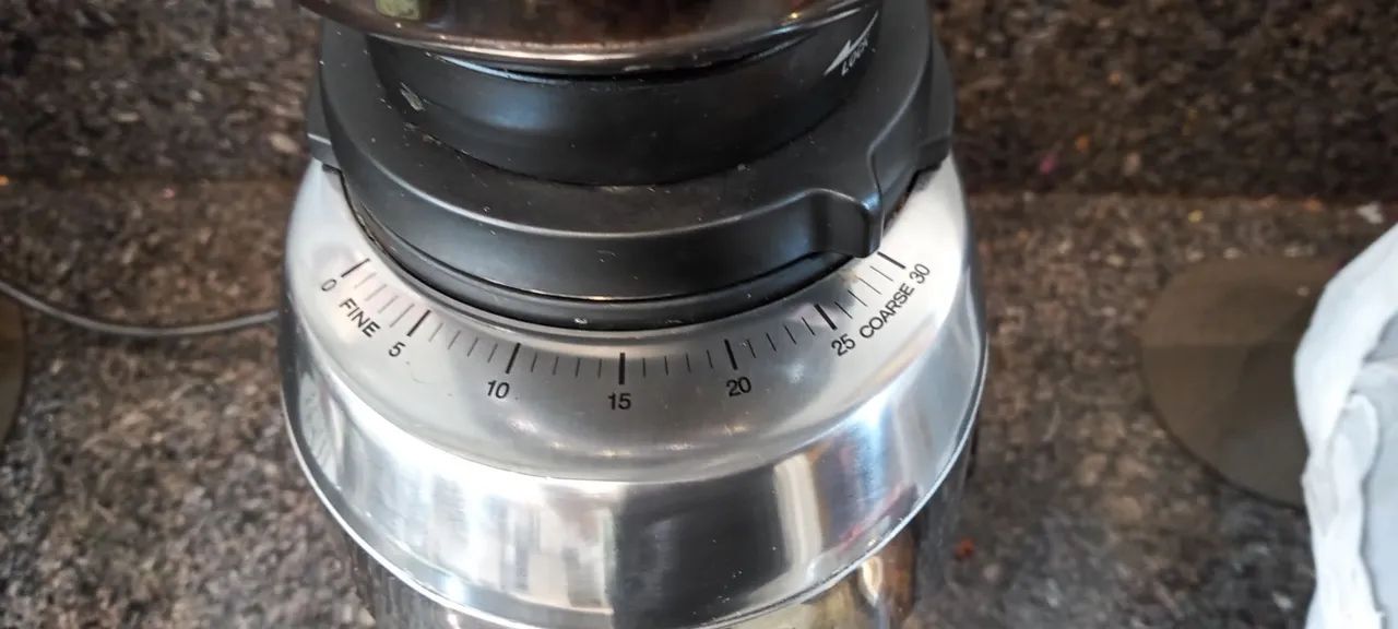 MOEDOR DE CAFÉ PROFISSIONAL. SAECO. - Foto 3