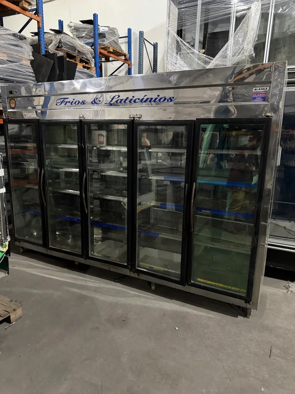 Expositor 5 portas todo inox 