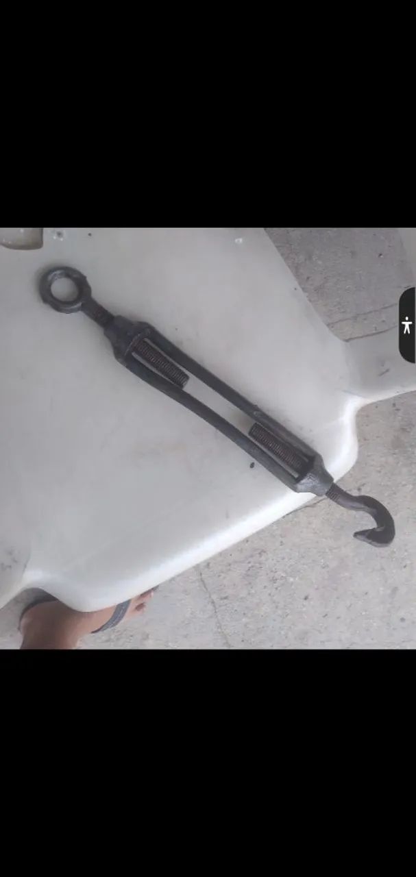 Steel Cable Tensioner, in Jordão.