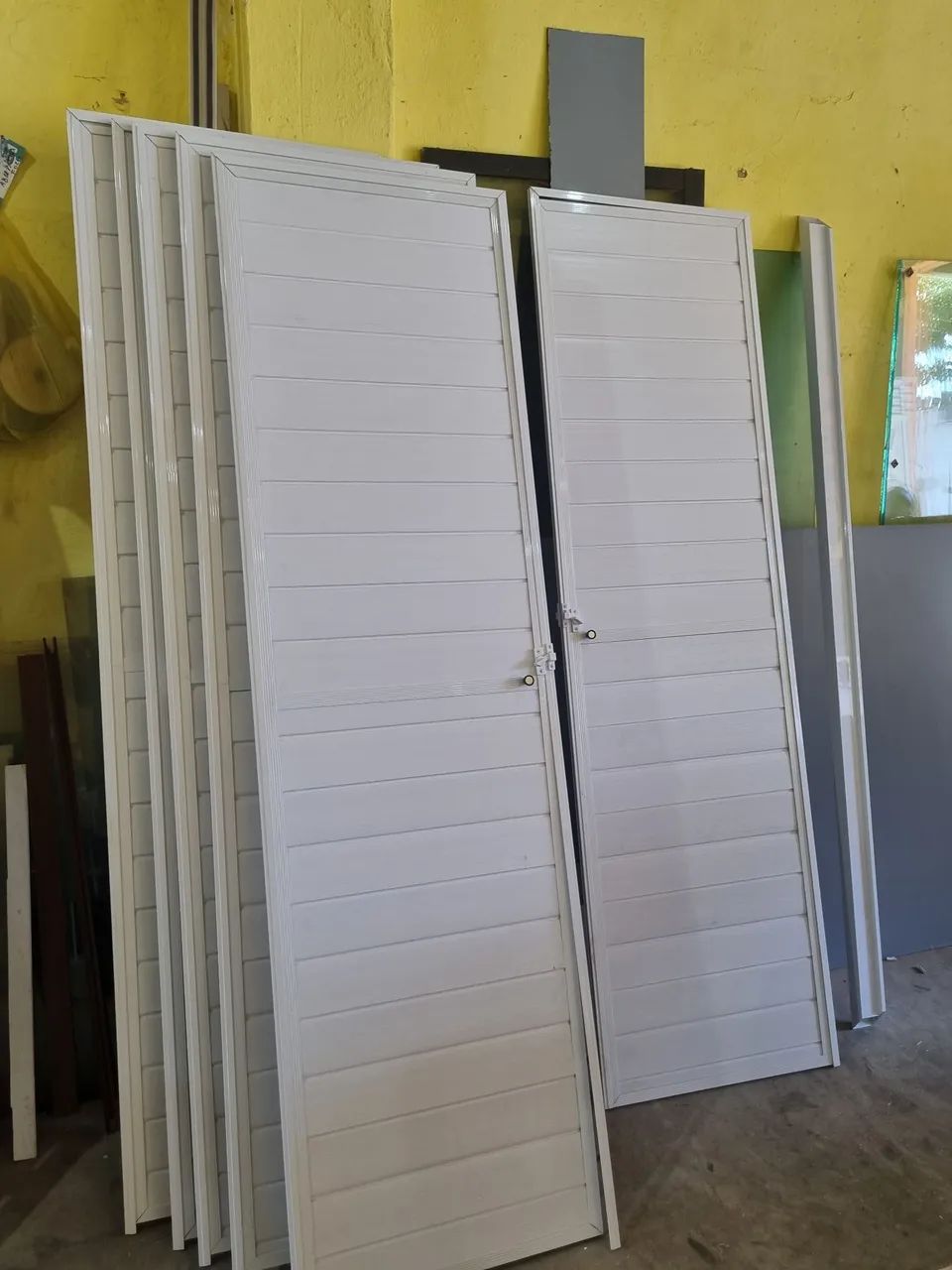 Porta de alumínio com pvc. - Foto 2
