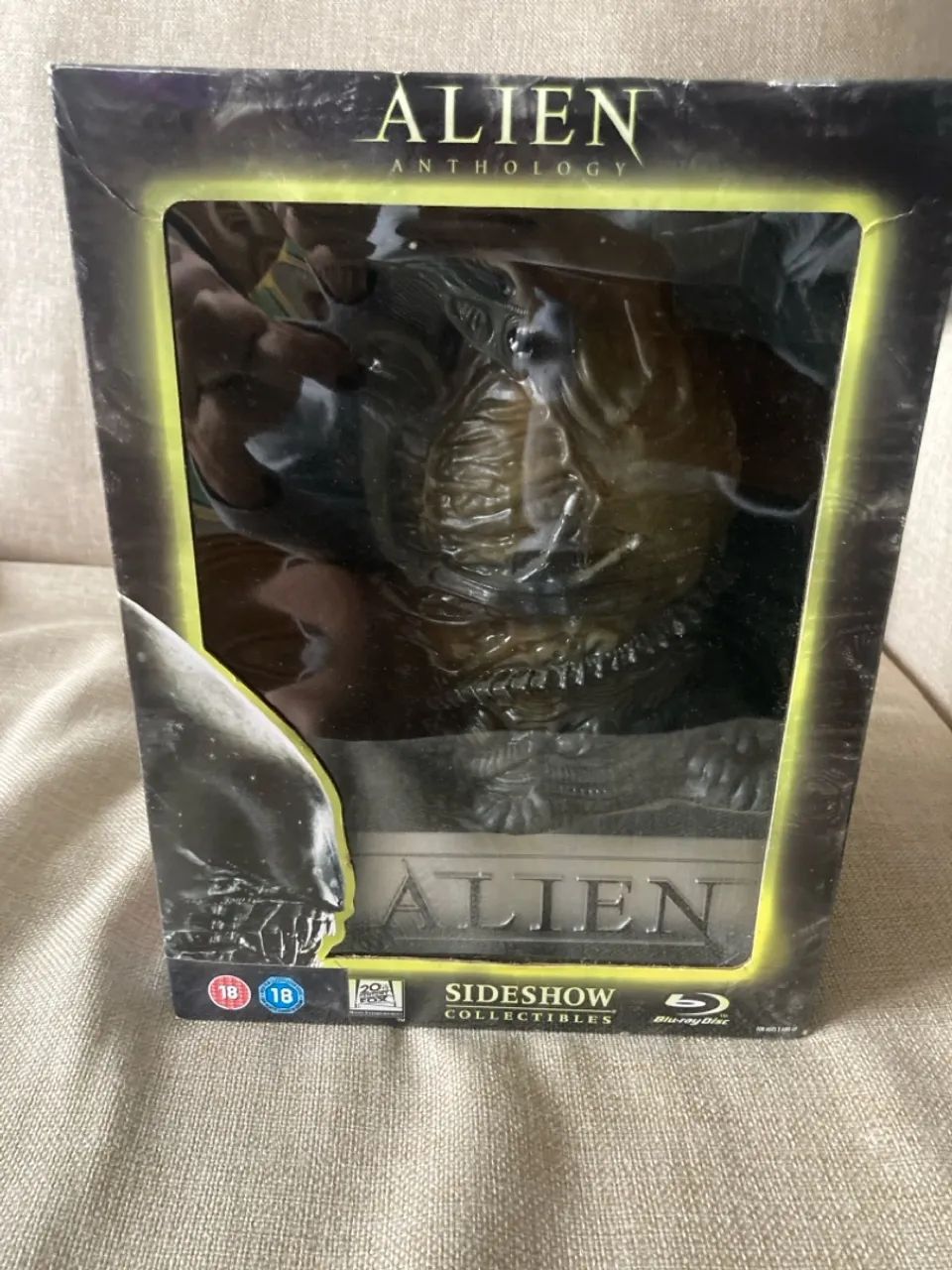 Alien Anthology Blu Ray Sideshow collectibles