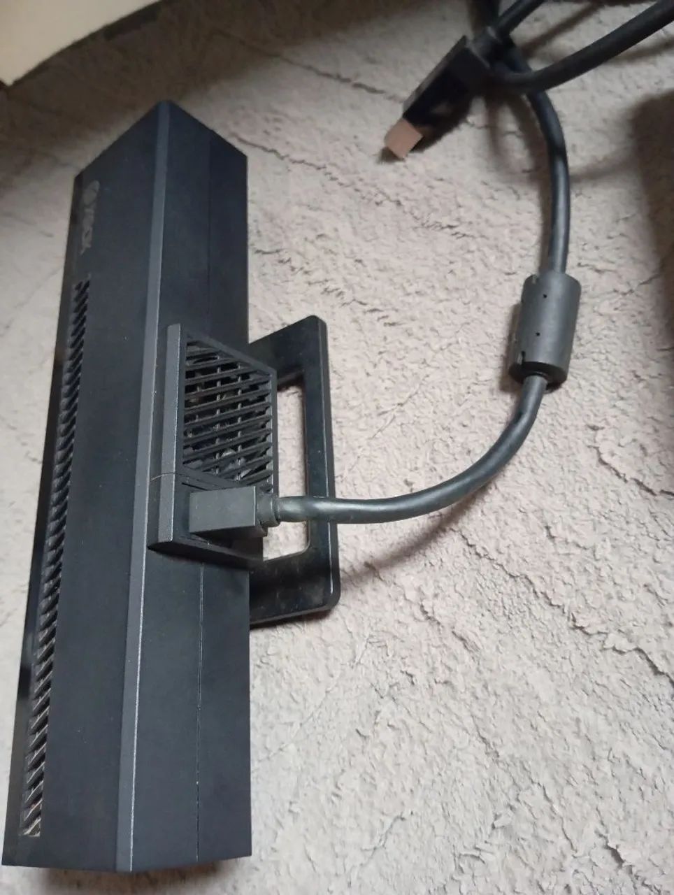 Kinect com adaptador - Xbox One - Foto 2
