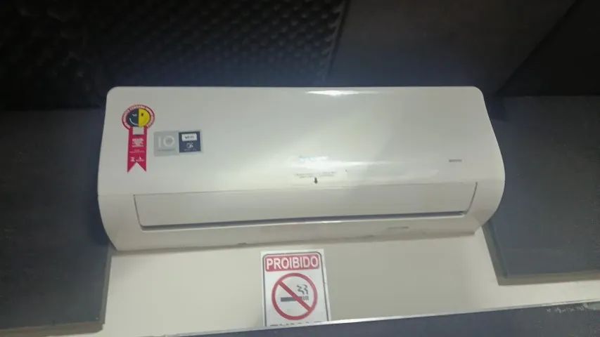 AR Condicionado MIDEA - 9000