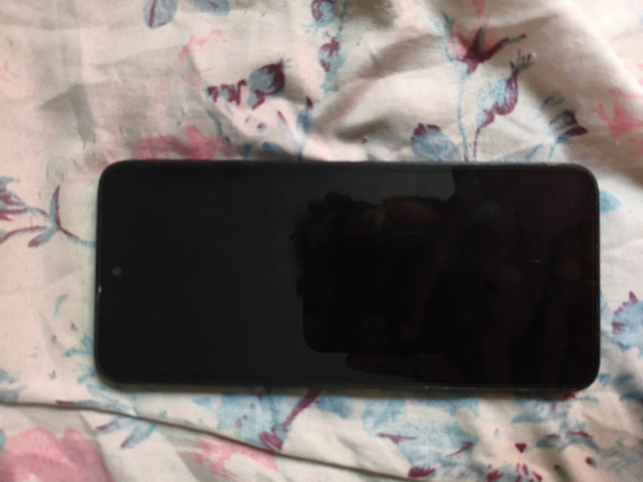Celular redmi 13c com 4 de Ram e 128 de memória, com display paralelo  - Foto 2