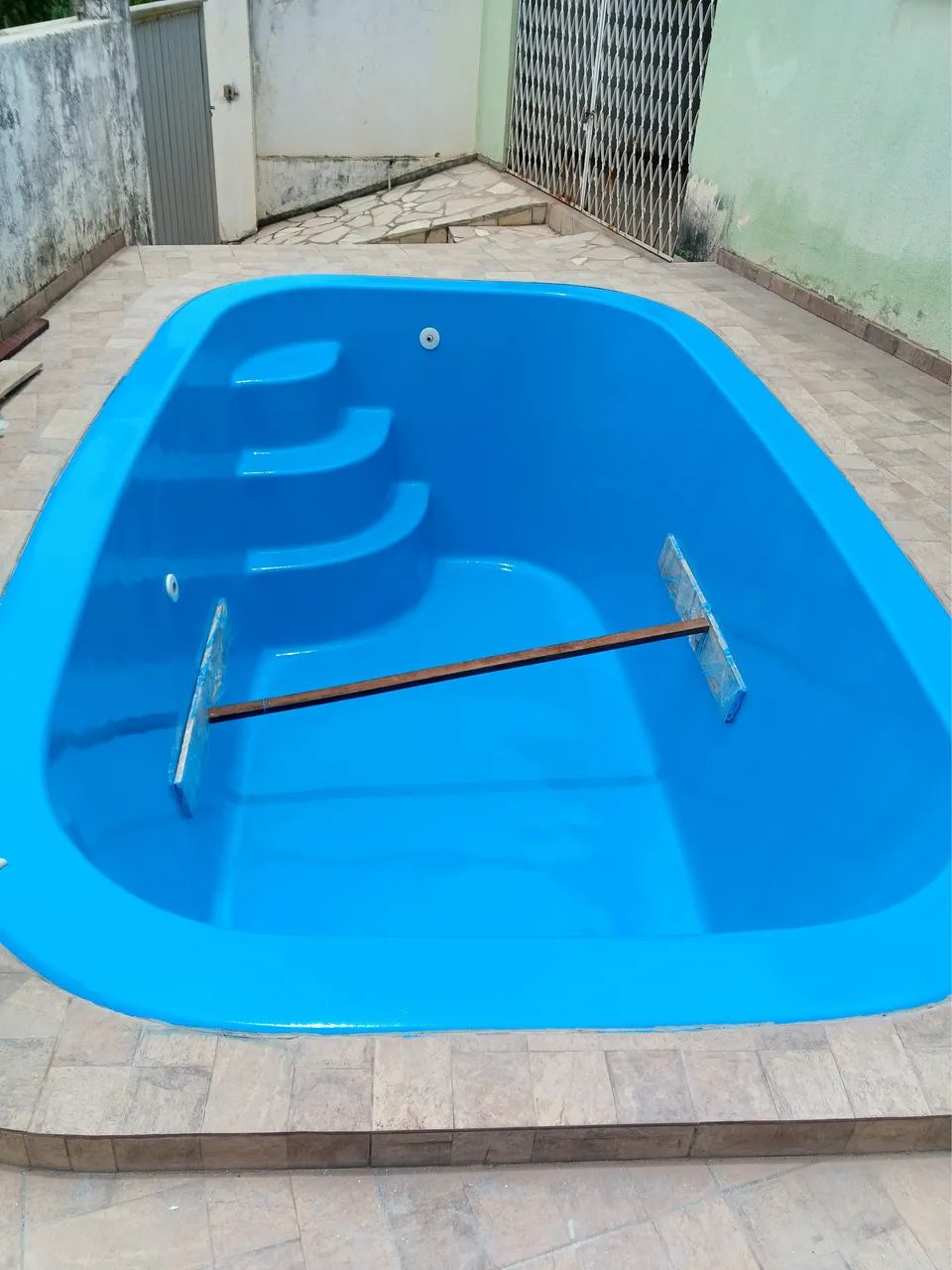 Pinturas e reparos em piscinas de fibra  - Foto 4