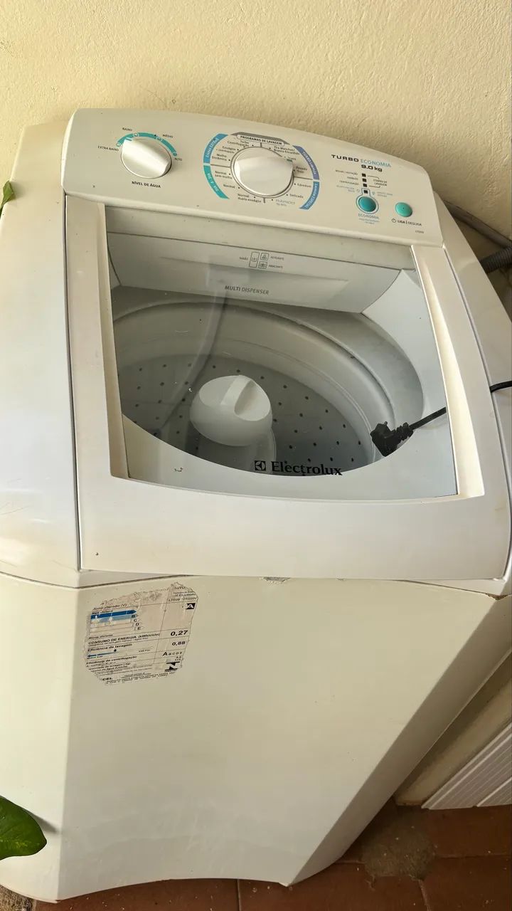 Máquina de Lavar Eletrolux 