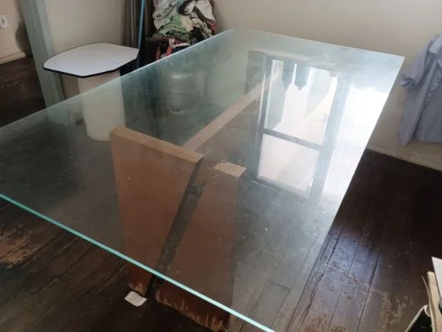 Mesa de jantar (Vidro)