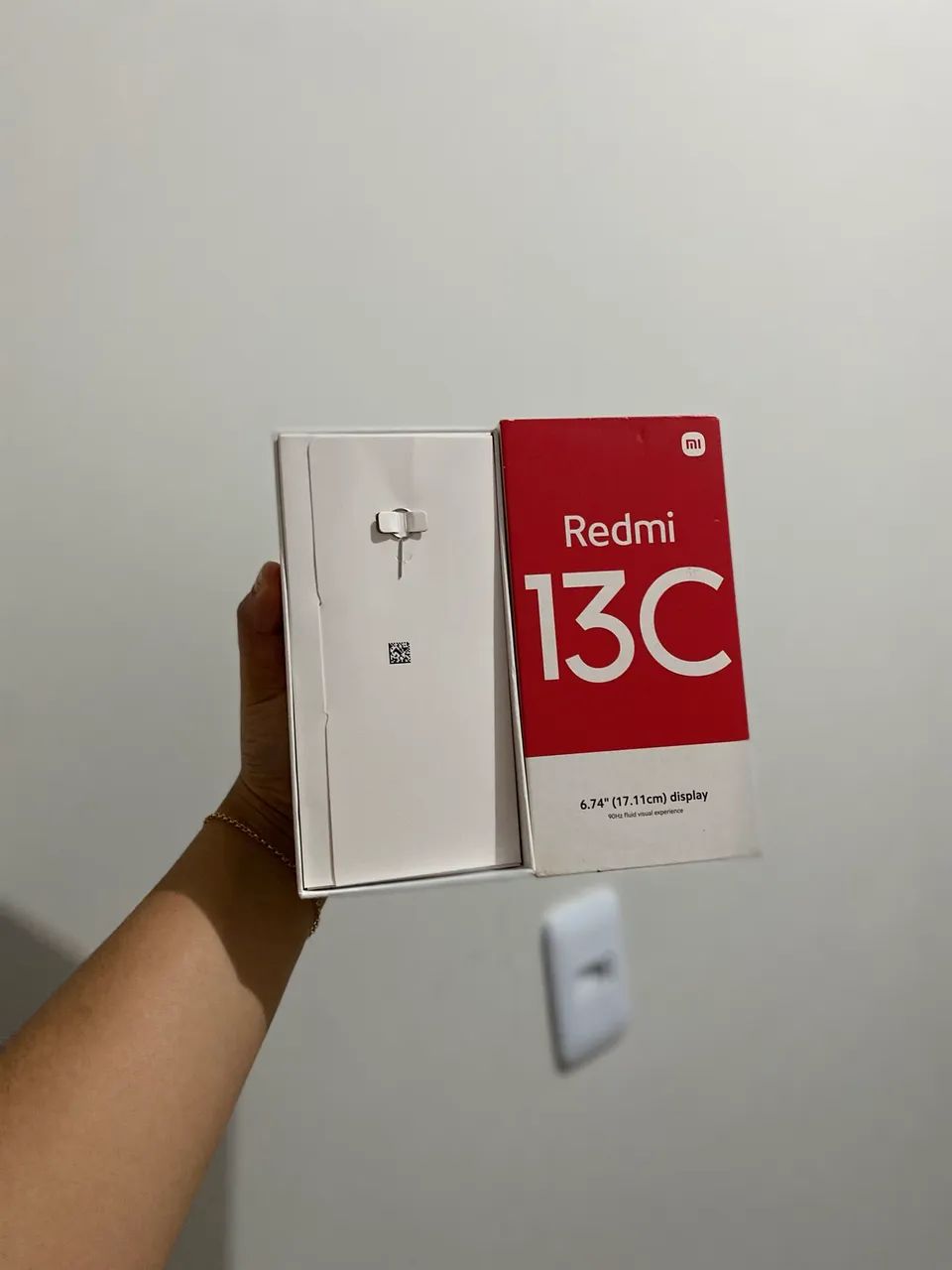 Vendo celular,tem película,caixinha, carregador  - Foto 2