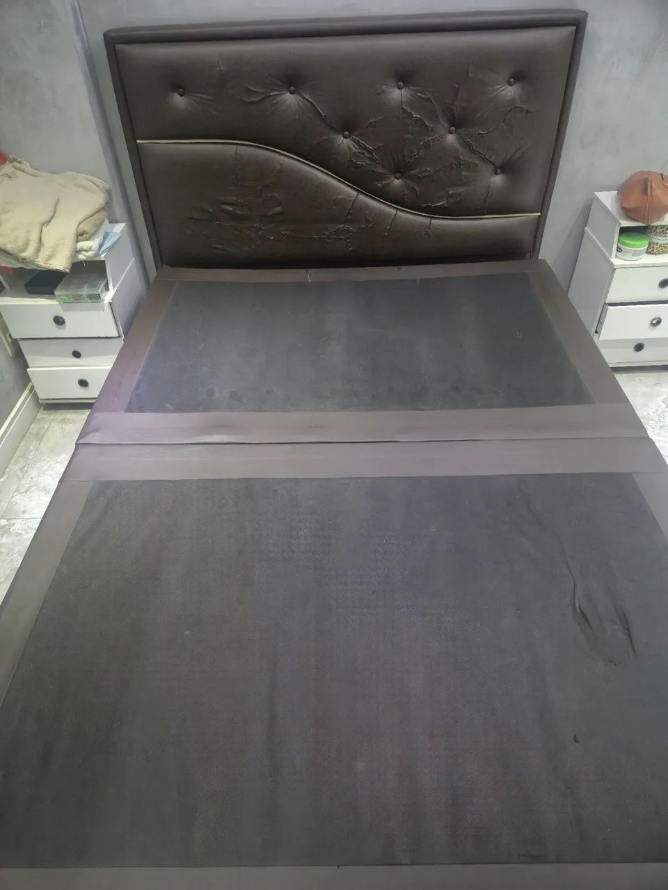 Cama box baú com cabeceira 