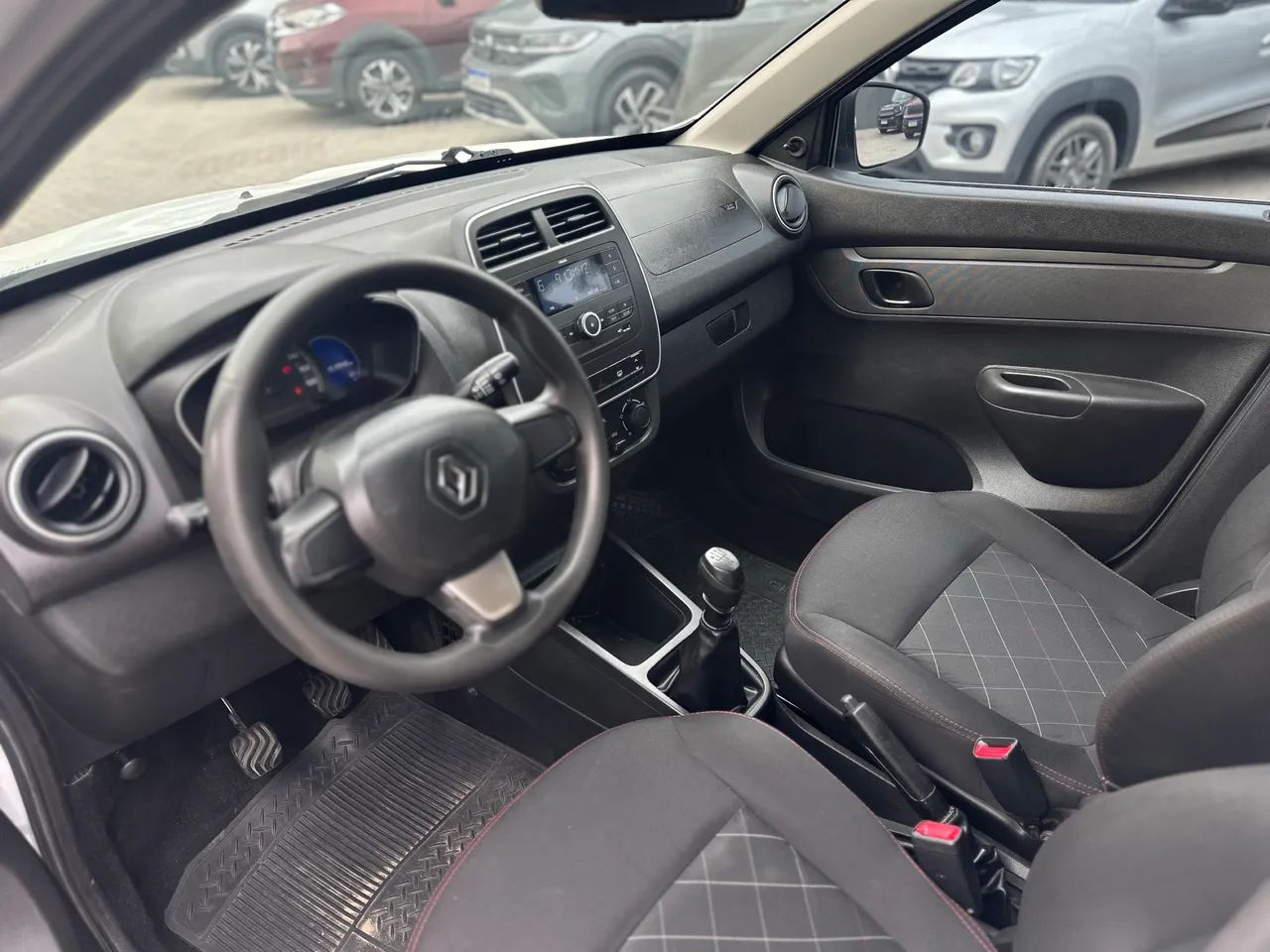 Renault Kwid Zen 1.0 Flex 12V 5P Mec. 2019 - Foto 4