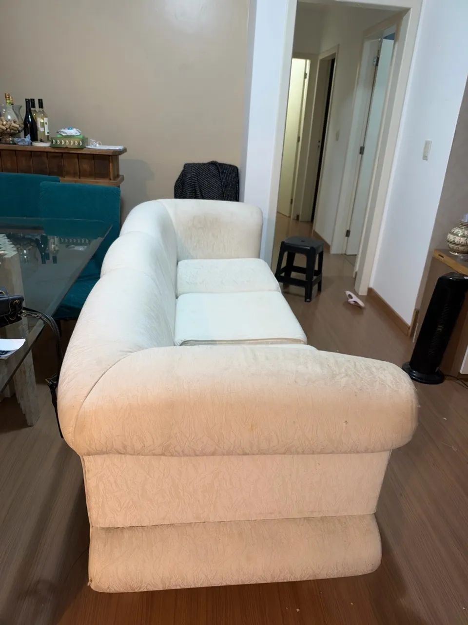 Sofá clásico 4 lugares , estilo elegante  - Foto 2
