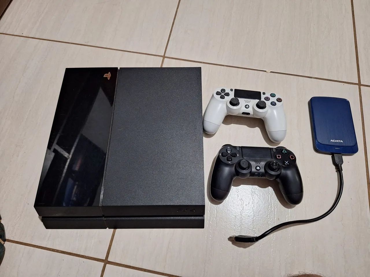 Vendo PS4 Completo