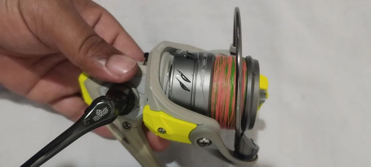 Vara de pesca para isca artificial  - Foto 4