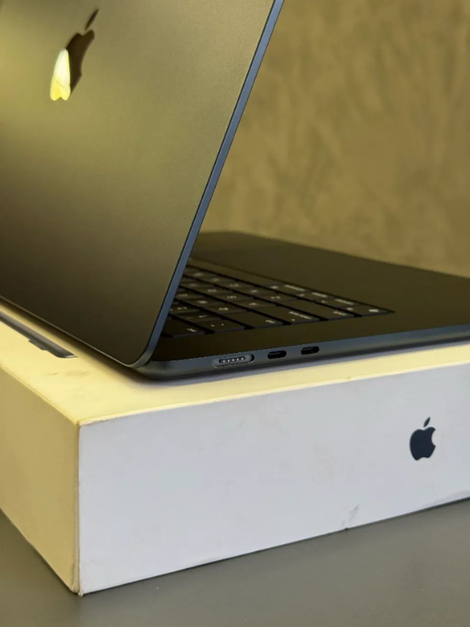 MacBook Air M2 15" 256gb 8gb Meia Noite - Foto 2