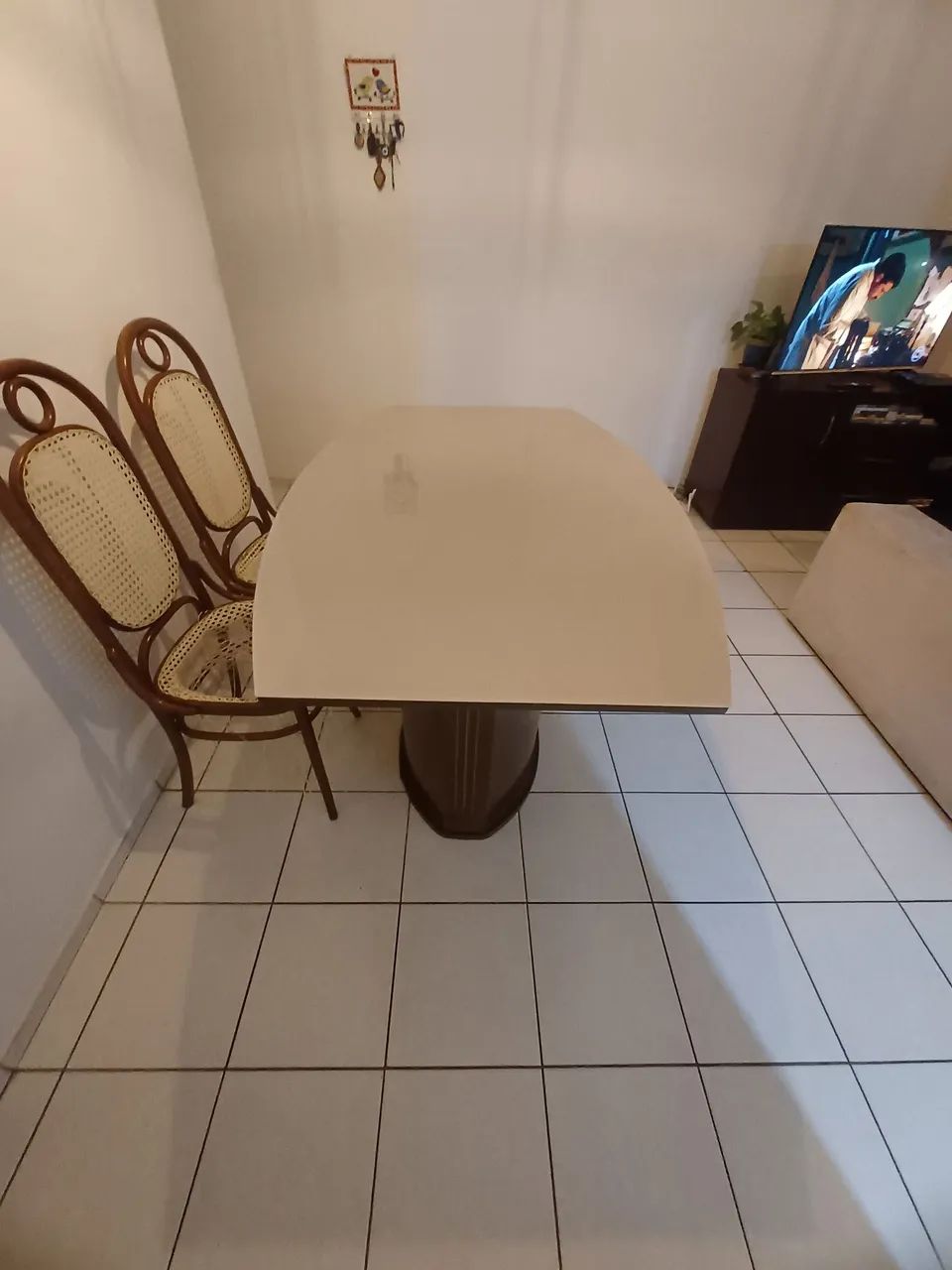 Mesa linda excelente estado!  - Foto 3