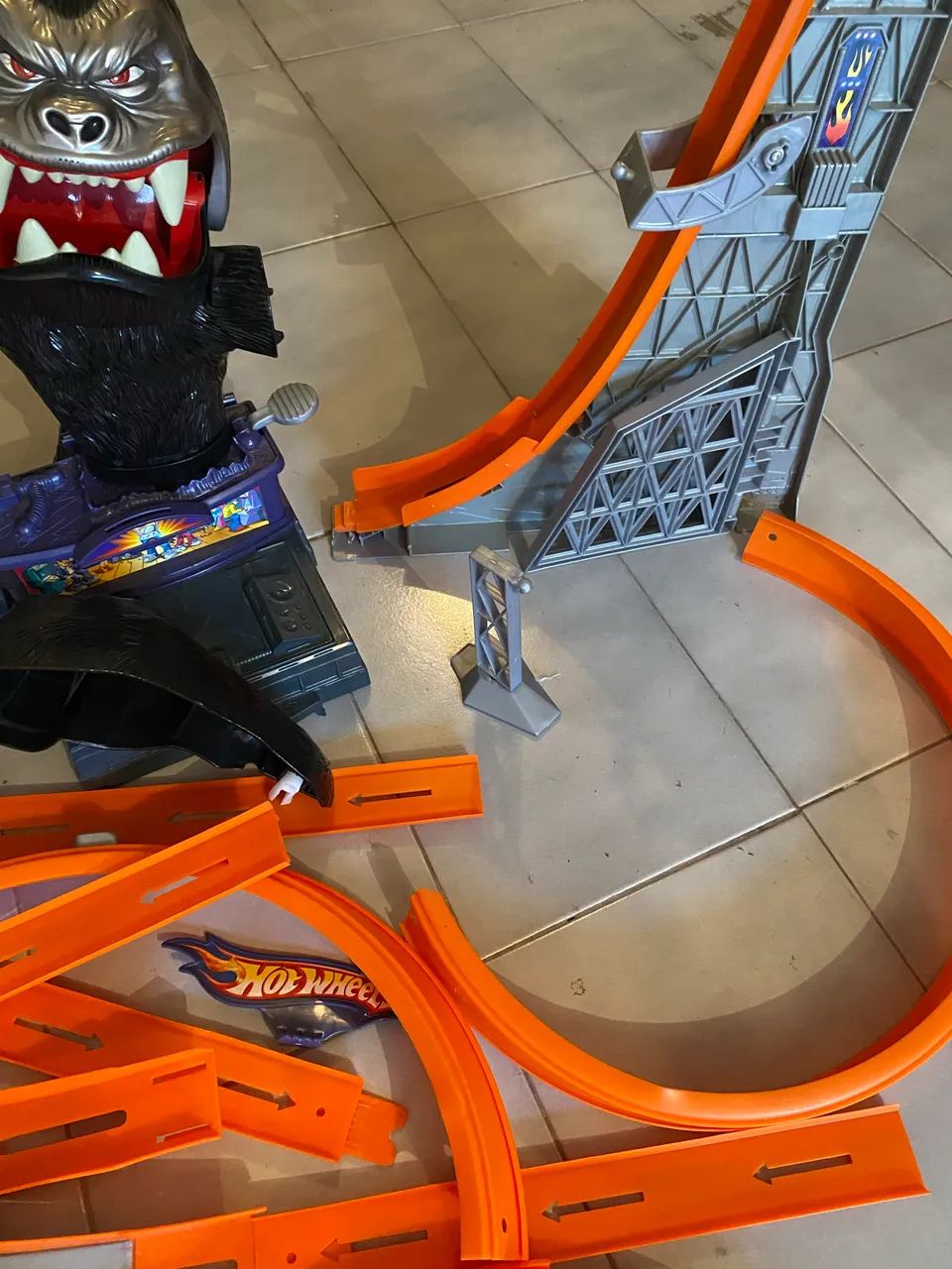 hot Wheels Gorila + maleta posto - Foto 3