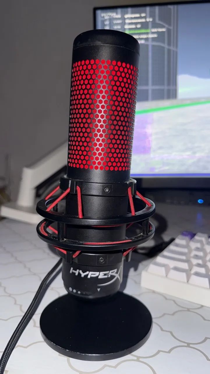 quadcast na caixa 