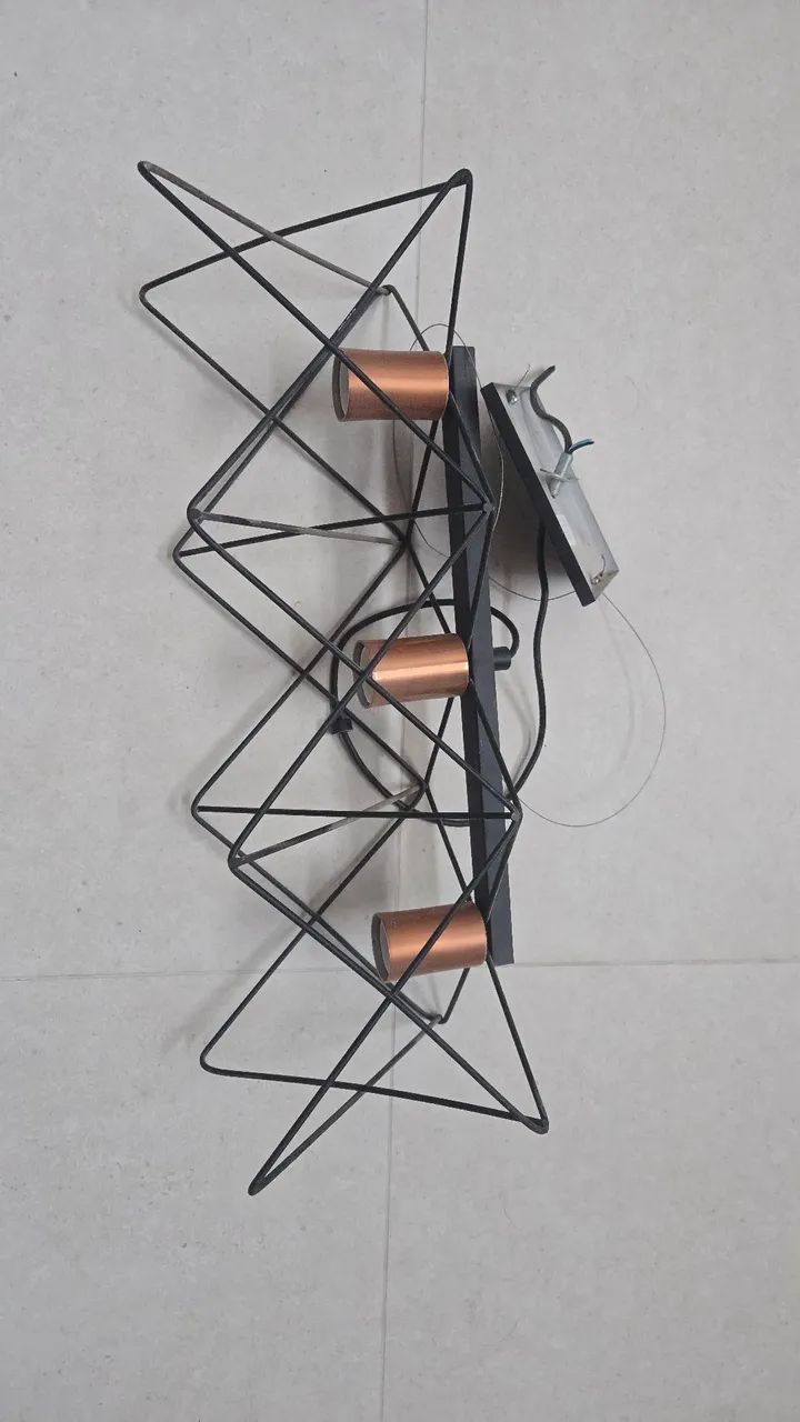 Luminária de 3 posições