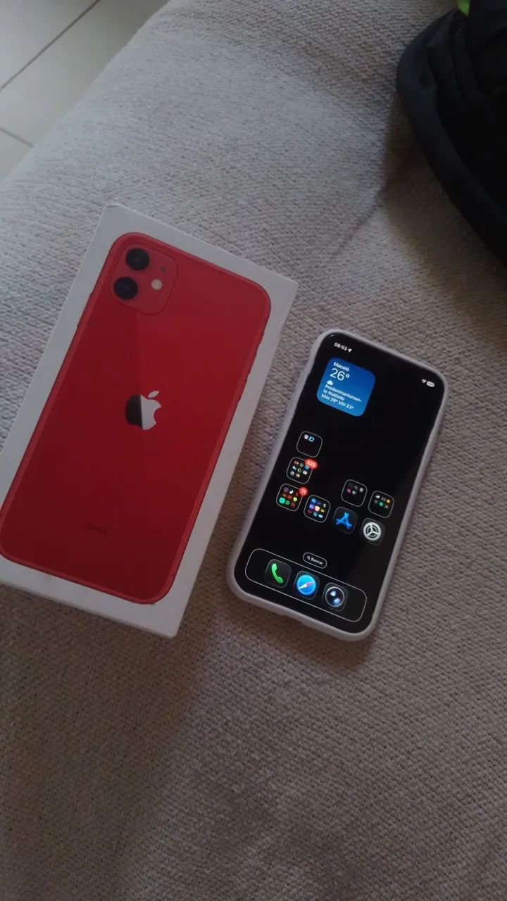 Iphone 11 vermelho 64gb bem conservado - Foto 4