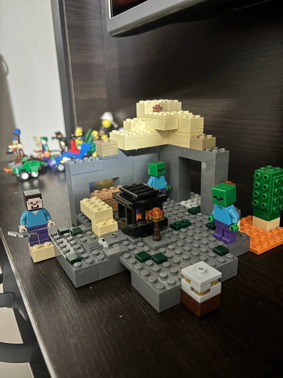 LEGO Minecraft A Masmorra (21119) - Foto 3