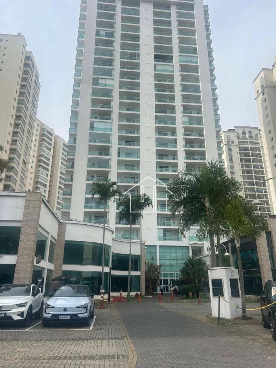 Apartamento Edifício Amadeus Boulevard - Bairro Colinas em São José dos Campos - SP