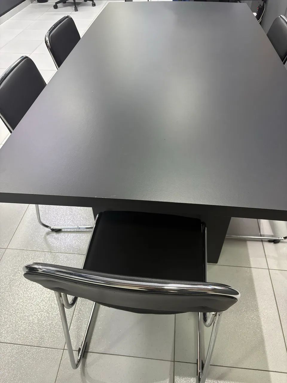 Mesa de reuniões  - Foto 4