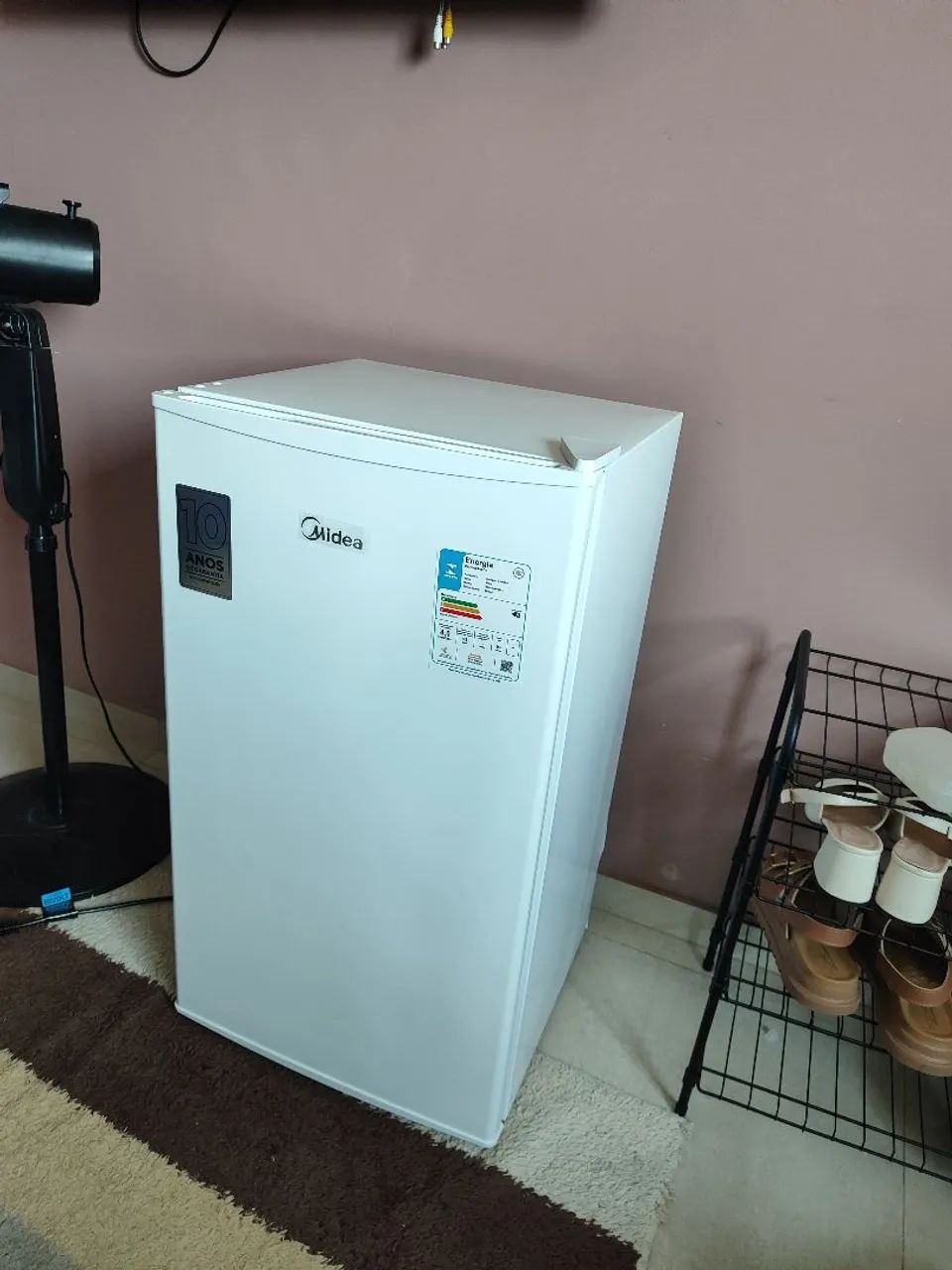 Frigobar 93L inverter branco Midea