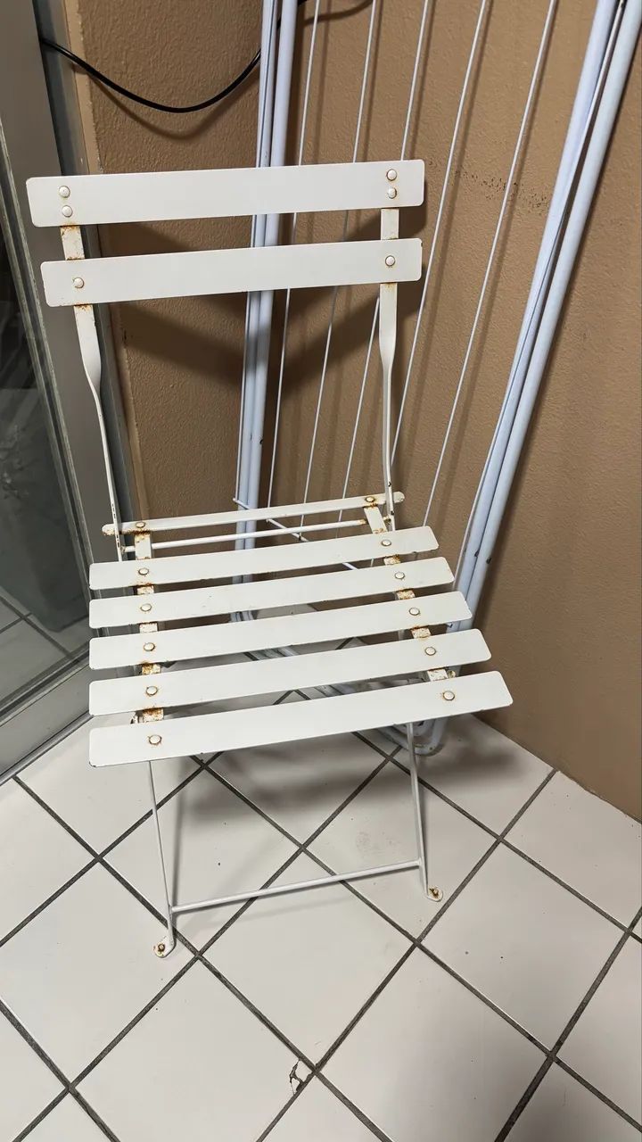 Cadeira de aço dobrável  - Foto 3