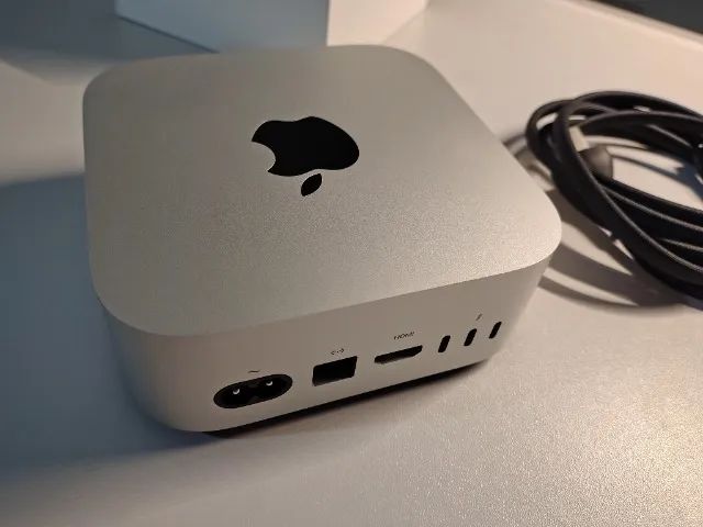 Apple M4 MacMini メモリ16GB SSD256GB⭐︎中古 Apple Mac Mini M4 16gb RAM 256gb SSD - Computadores e Desktops
