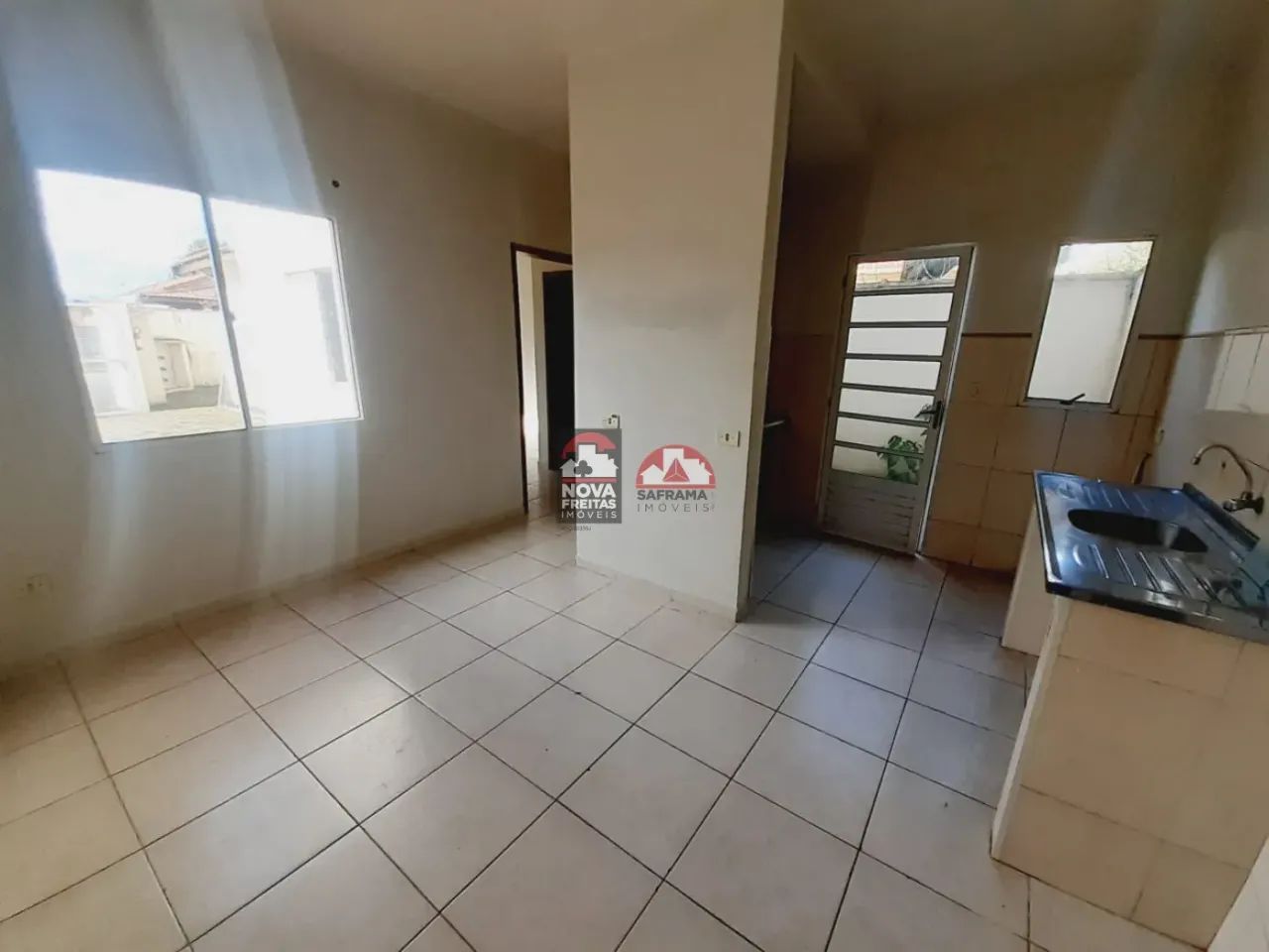 Apartamento/Edifício de Kitinetes - Residencial - No bairro Bosque da Princesa - Foto 4