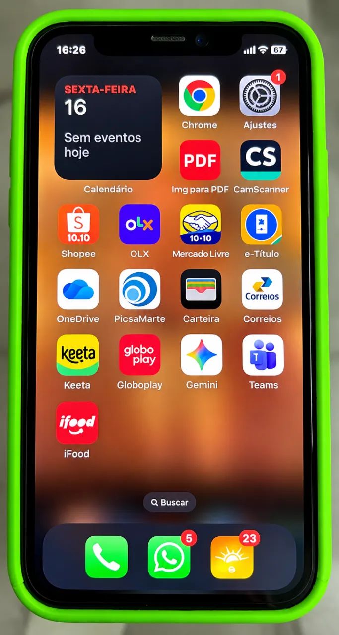 Vendo Iphone xr Branco 64GB usado e em bom estdo - Foto 2