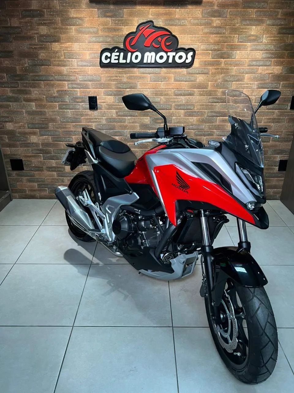 NC 750X 750X/ 750X ABS VERMELHA 2025/2025 - Foto 2