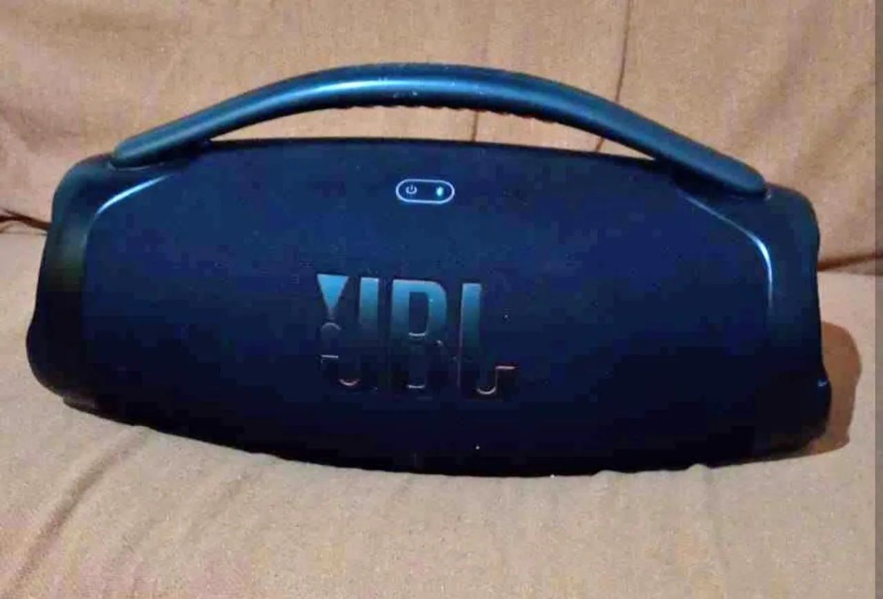Bombox 3 jbl original ,sem defeito 