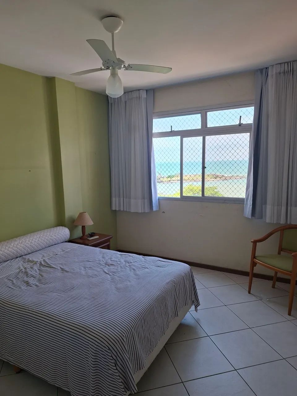 CENTRO GUARAPARI - 2 quartos mais dependência  - Foto 4