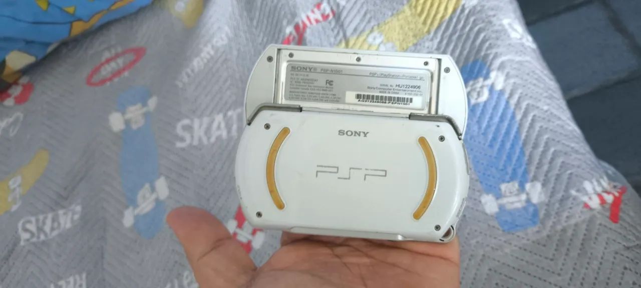 PSP GO - Foto 4