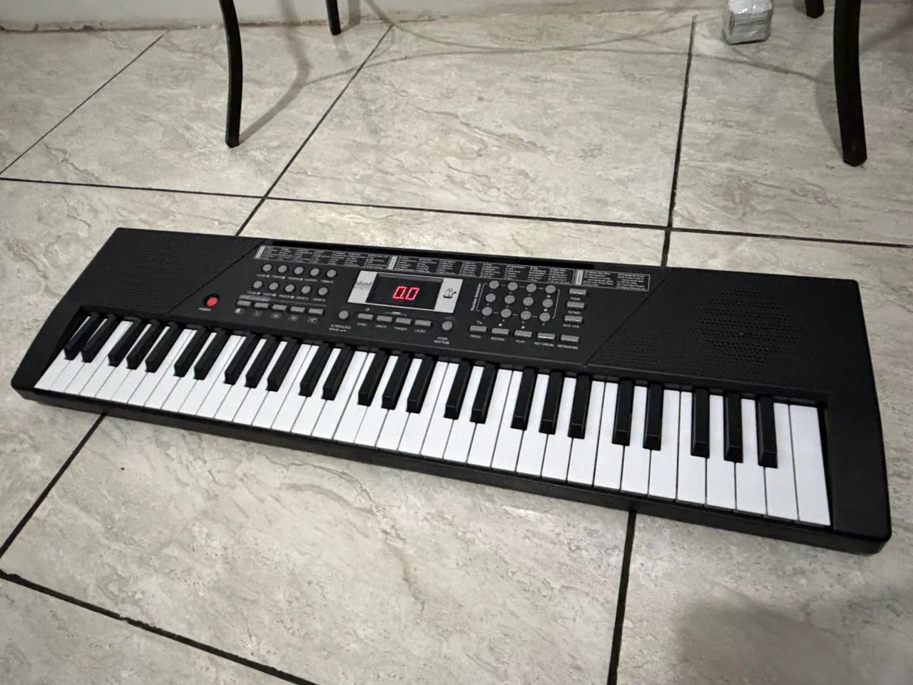 Vendo teclado iniciante  - Foto 3