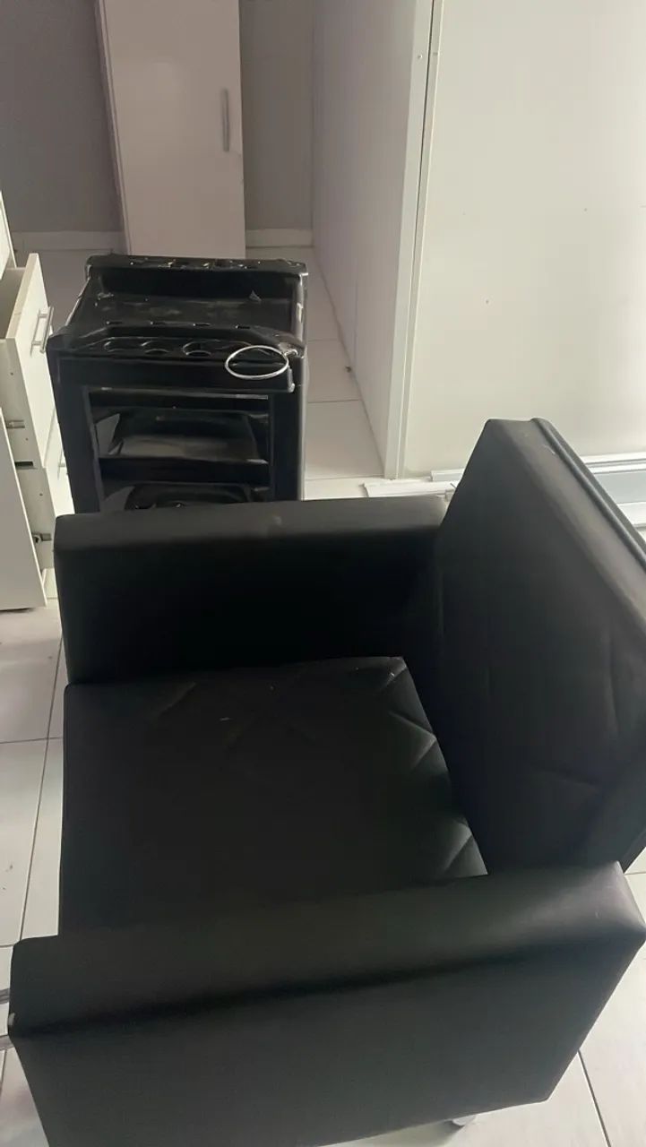 Cadeira + lavatório 