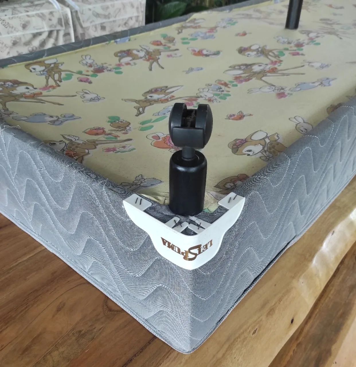 Cama Box Queen Letspuma Bipartida com Pés de Madeira - Conservada - Foto 3