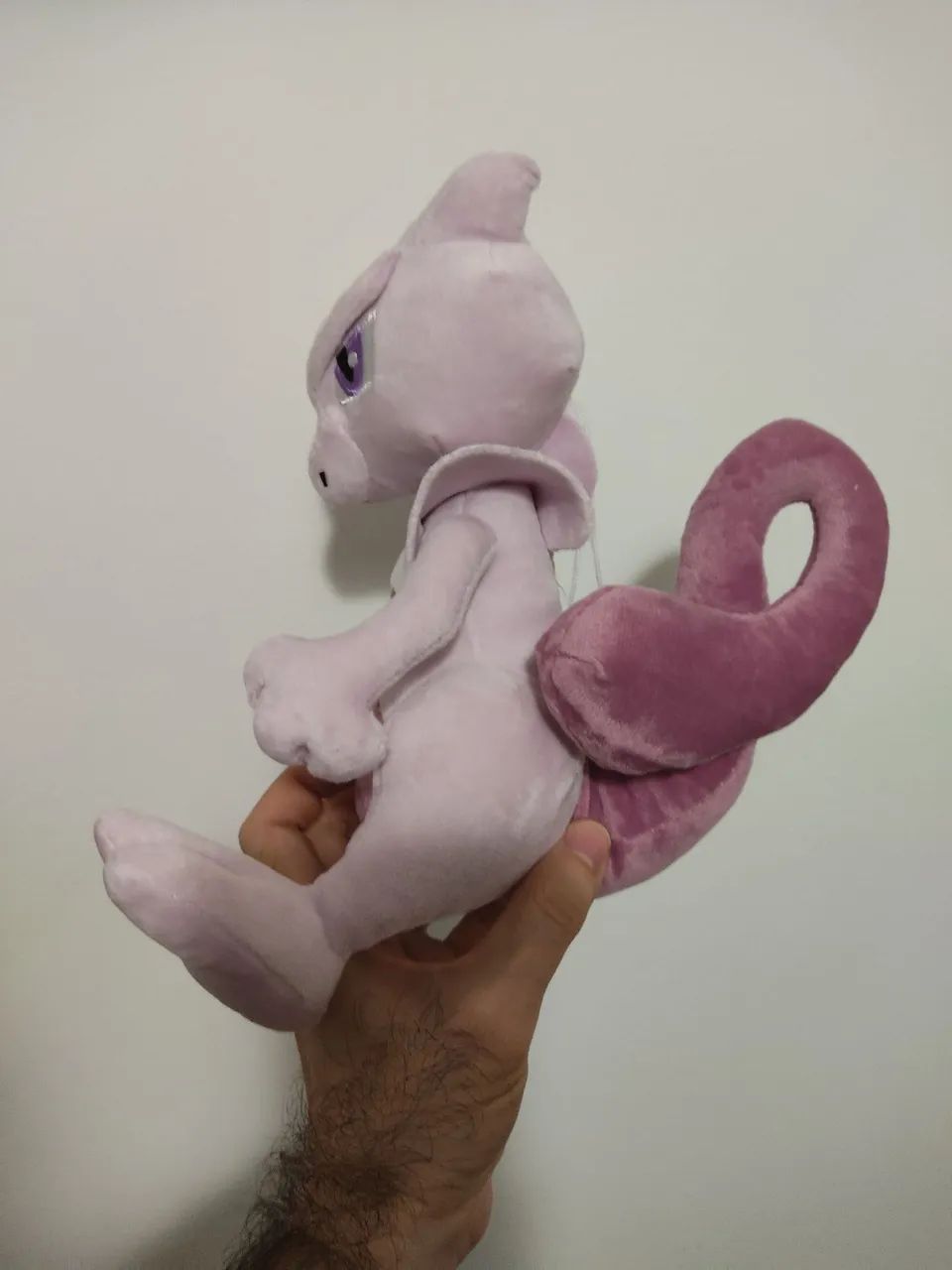 Pokémon Mewtwo de Pelúcia  - Foto 4