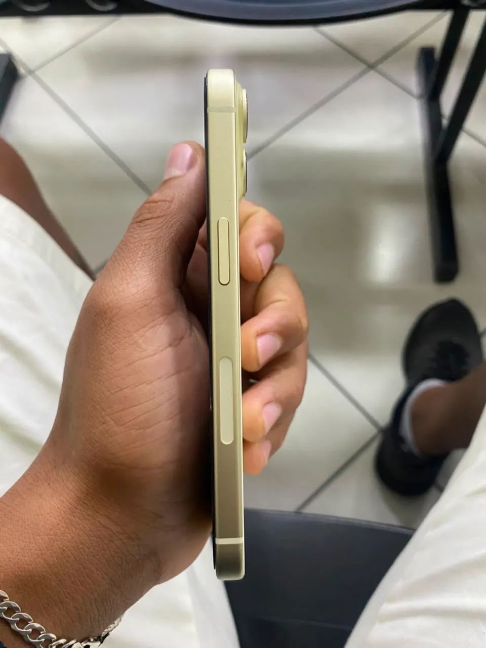 iPhone 15 - Foto 2