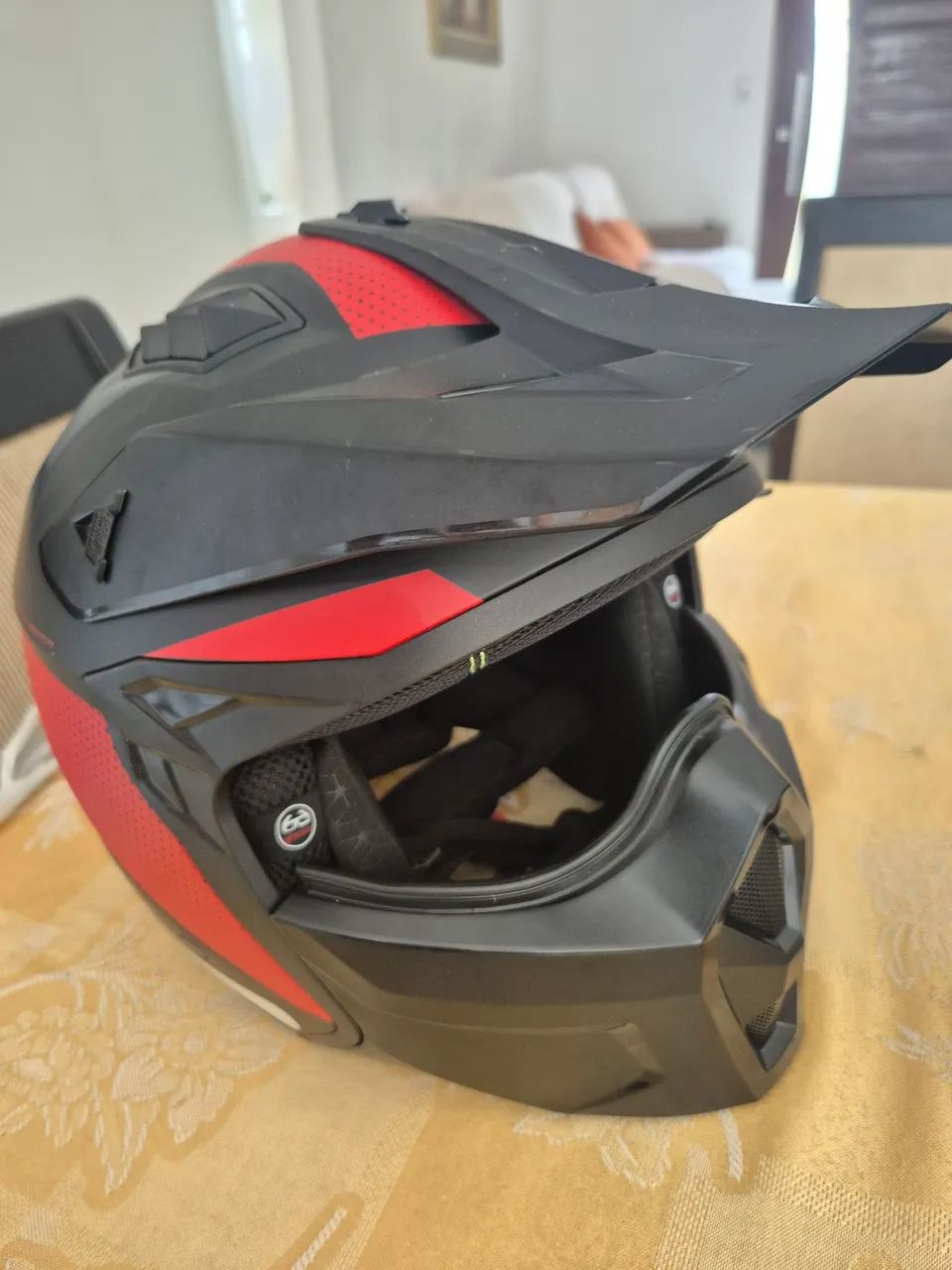 Capacete