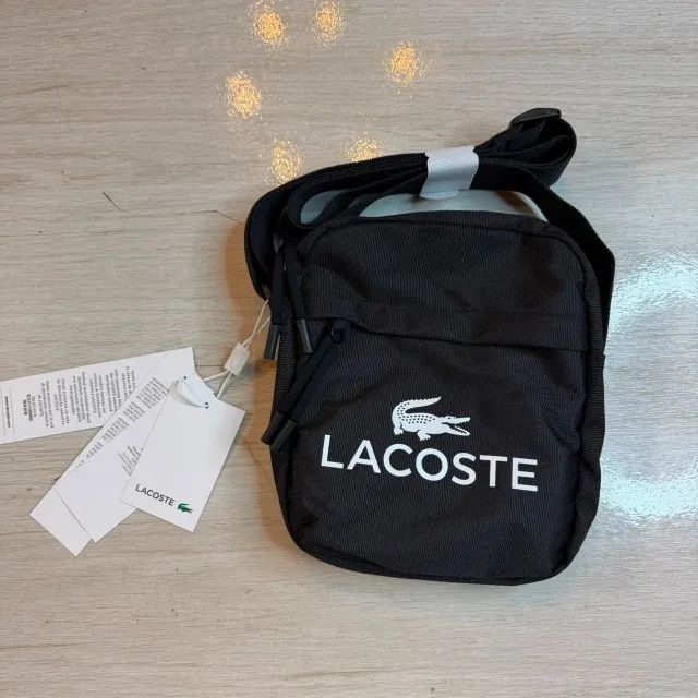 Bolsa Transversal Lacoste Original Vertical Camera Bag Preta - Foto 5