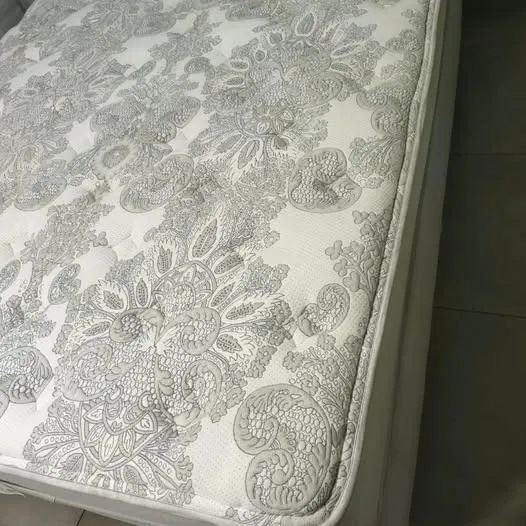 Cama box Queen completa Ecoflex, em ótimo estado! - Foto 3