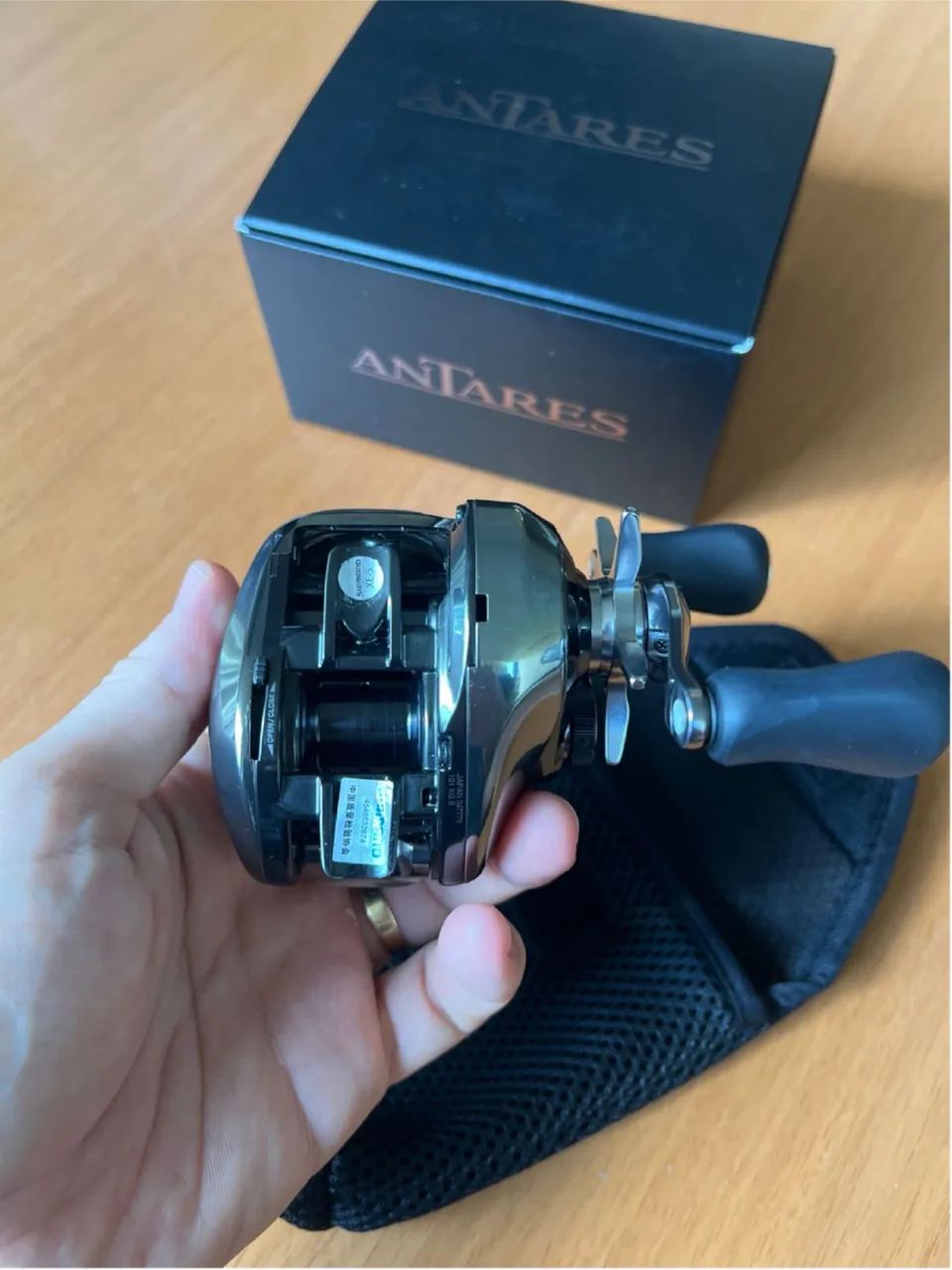 Carretilha Shimano Antares MGL 101XG 2025 - Foto 2