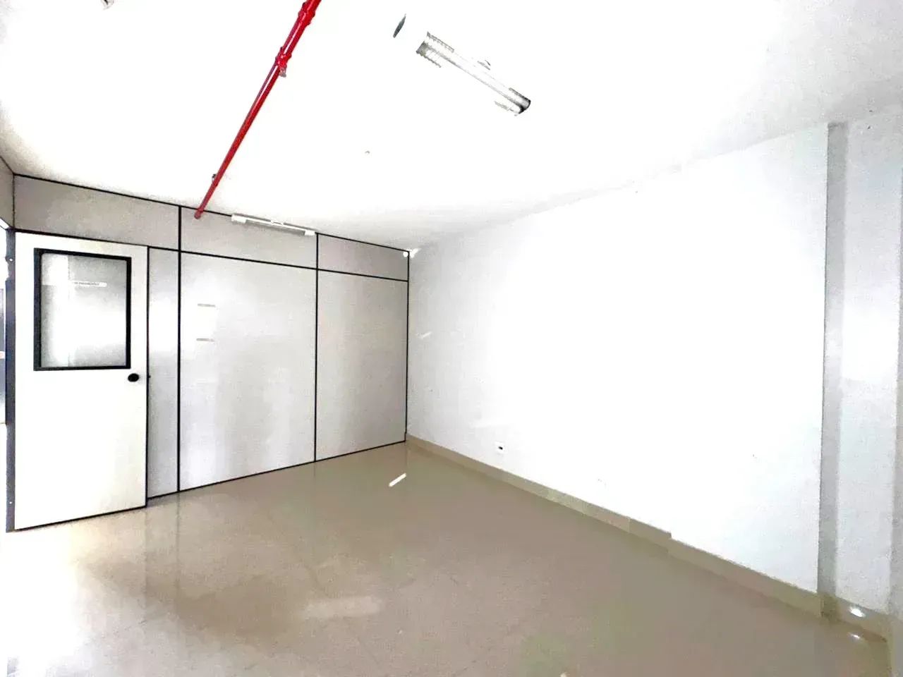 ALUGUEL  SALA COMERCIAL NO SETOR DE RÁDIO E TV SUL - Foto 2